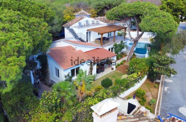 4-bedroom freehold villa in Marbella — photo 5 of 5