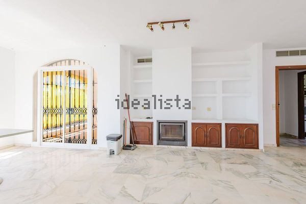 10-bedroom freehold villa in Benalmádena — photo 5 of 5