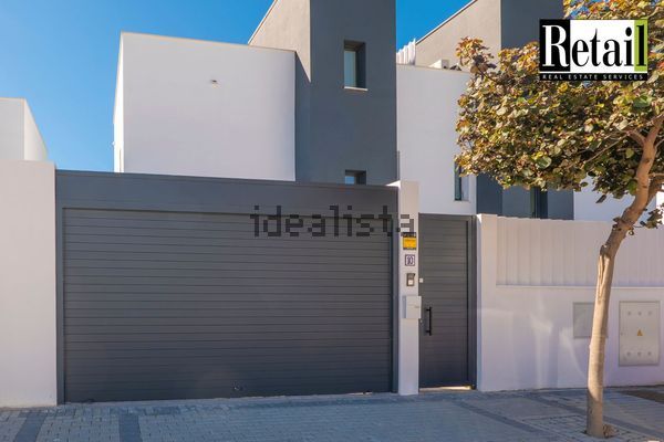 Terraced house in Calle Amatista, 10, Nueva Atalaya, Estepona — image 4