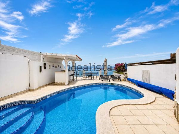 4-bedroom freehold villa in Roses — photo 2 of 5