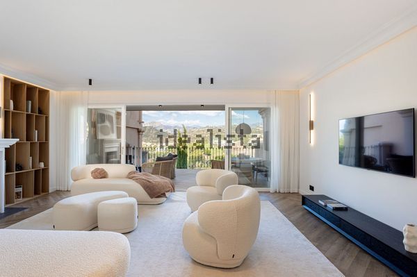 3-bedroom freehold villa in Benahavís — photo 4 of 5