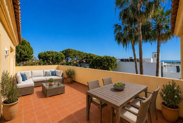 4-bedroom freehold villa in Marbella — photo 2 of 5