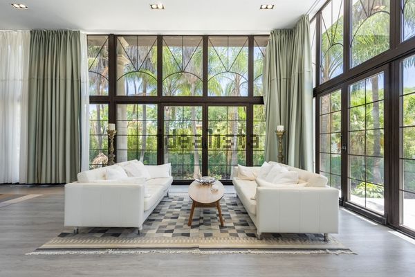 10-bedroom freehold villa in Marbella — photo 5 of 5