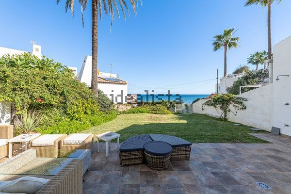 Semi-detached house in Urbanizacion Bahia Dorada, Bahía Dorada, Estepona — image 4