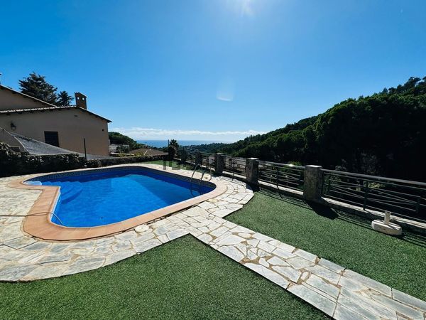 Detached house in Roca Grossa, Lloret de Mar — image 4