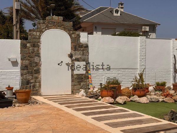 4-bedroom freehold villa in Málaga — photo 4 of 5