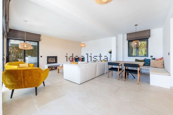 Detached house in Calle Granada, Sitio de Calahonda, Mijas — image 4