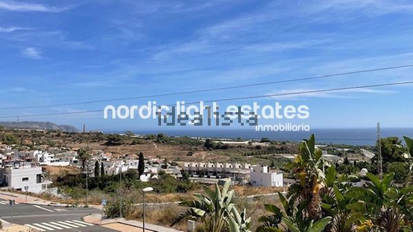 4-bedroom freehold villa in Nerja — photo 3 of 5