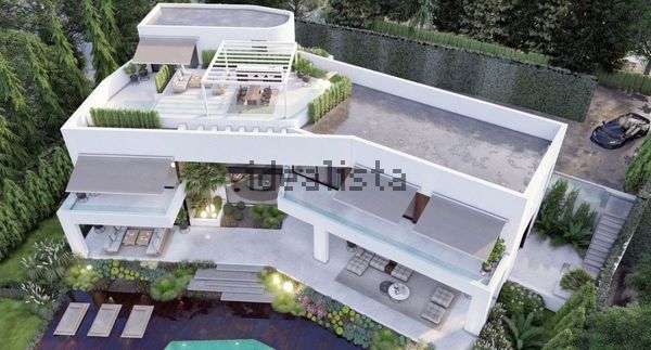 5-bedroom freehold villa in Marbella — photo 1 of 5