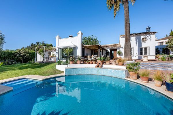3-bedroom freehold villa in Marbella — photo 2 of 5
