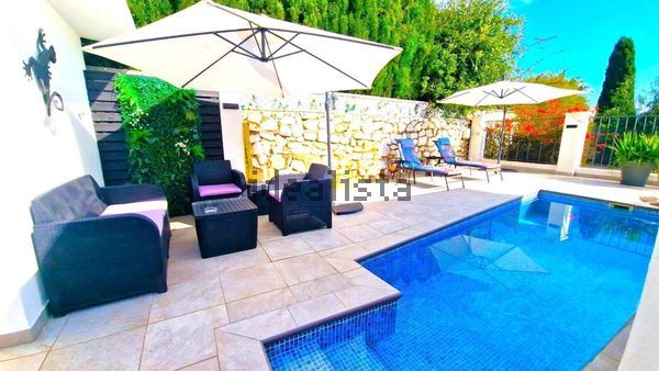 3-bedroom freehold villa in Benalmádena — photo 2 of 5