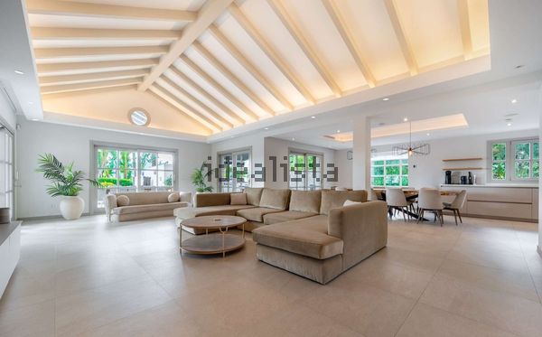 Detached house in La Dama de Noche-La Alzambra, Marbella — image 5