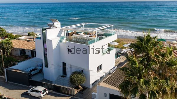 6-bedroom freehold villa in Marbella — photo 4 of 5