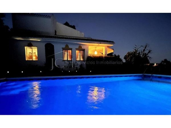 4-bedroom freehold villa in Mijas — photo 1 of 5