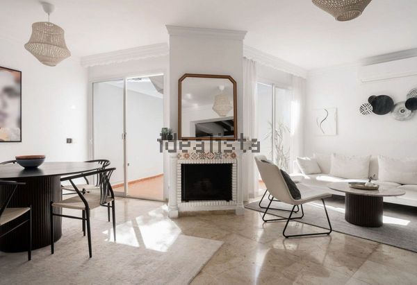 Terraced house in Calle Río Nilo, Rodeo Alto-Guadaiza-La Campana, Marbella — image 3