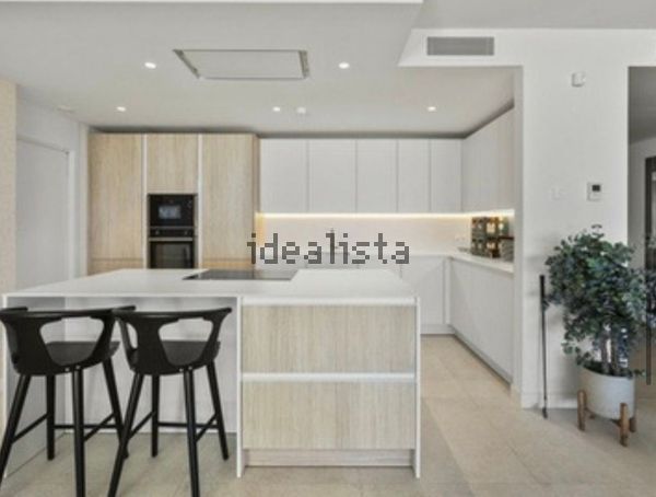 4-bedroom freehold villa in Marbella — photo 5 of 5