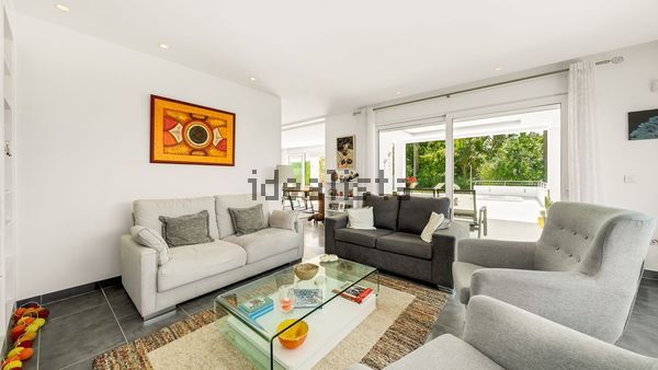Detached house in El Rosario-Ricmar, Marbella — image 3