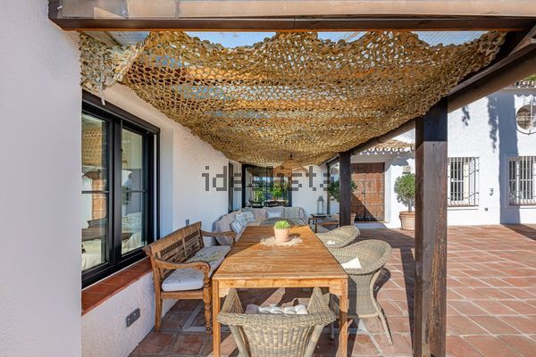 3-bedroom freehold villa in Marbella — photo 5 of 5