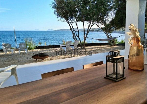 6-bedroom freehold villa in Estepona — photo 4 of 5