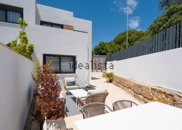 Semi-detached house in Calle Alcaucín, 15, La Dama de Noche-La Alzambra, Marbella — image 3
