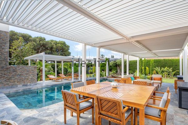 5-bedroom freehold villa in Roses — photo 2 of 5