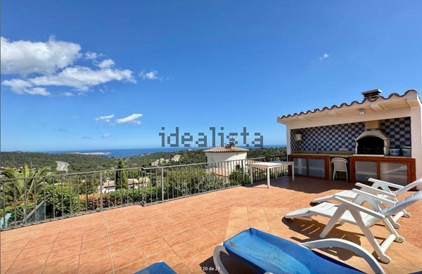 4-bedroom freehold villa in Castell-Platja d'Aro — photo 3 of 5