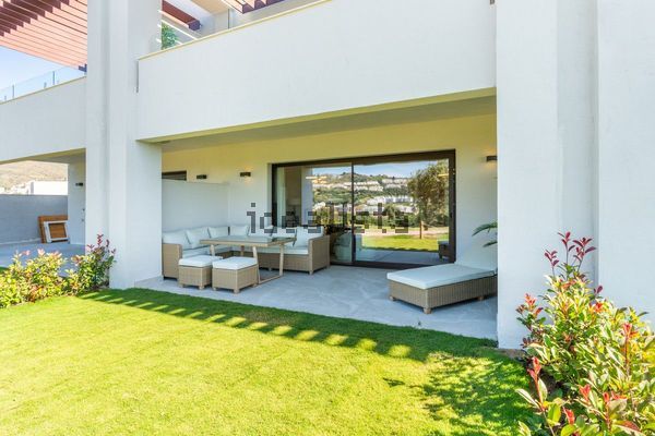 3-bedroom freehold villa in Mijas — photo 3 of 5
