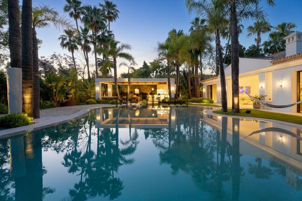 6-bedroom freehold villa in Marbella — photo 3 of 5