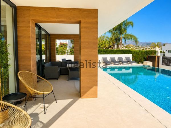 3-bedroom freehold villa in Estepona — photo 5 of 5
