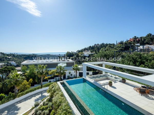 8-bedroom freehold villa in Benahavís — photo 4 of 5