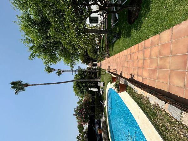 4-bedroom freehold villa in Marbella — photo 5 of 5