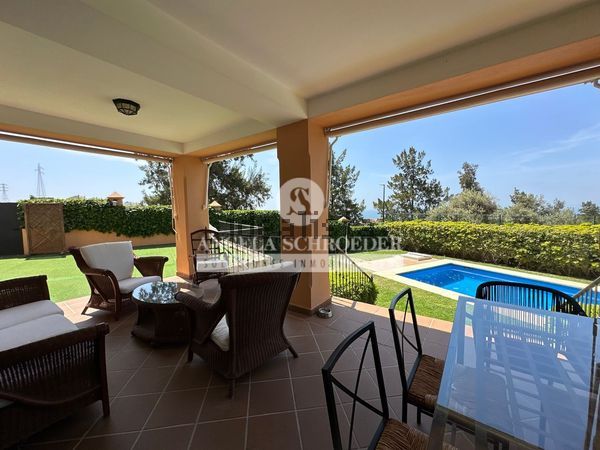 6-bedroom freehold villa in Málaga — photo 4 of 5