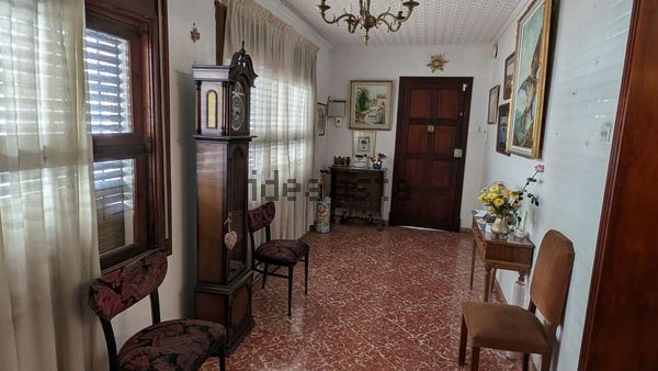 Terraced house in Calle de Can Domenge, Camp Redo, Palma de Mallorca — image 3