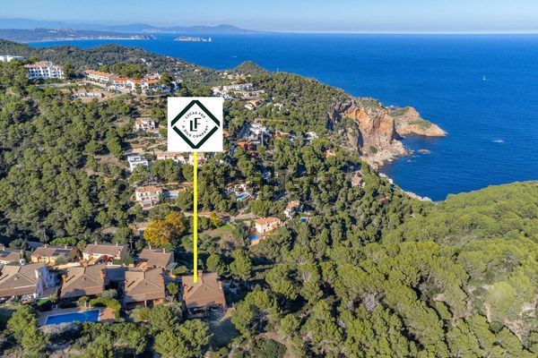 Detached house in Calle del Camí del Semafor, Aiguafreda - Sa Tuna, Begur — image 3