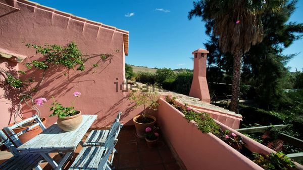 Detached house in Calle Ecuador, Valle Romano Golf, Estepona — image 4