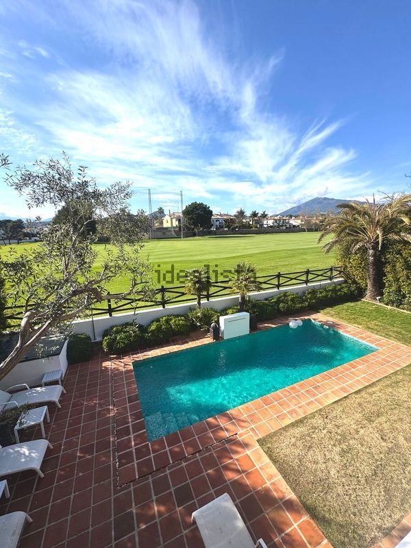 Detached house in Guadalmina Alta, Marbella — image 3