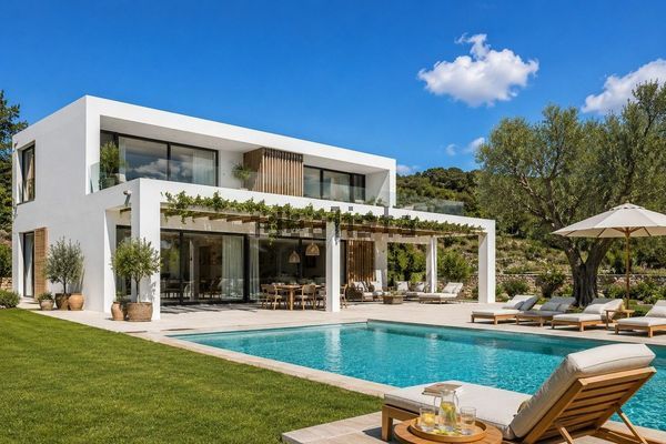 4-bedroom freehold villa in Palamós — photo 3 of 5