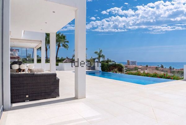 4-bedroom freehold villa in Mijas — photo 4 of 5