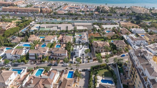 4-bedroom freehold villa in Mijas — photo 5 of 5