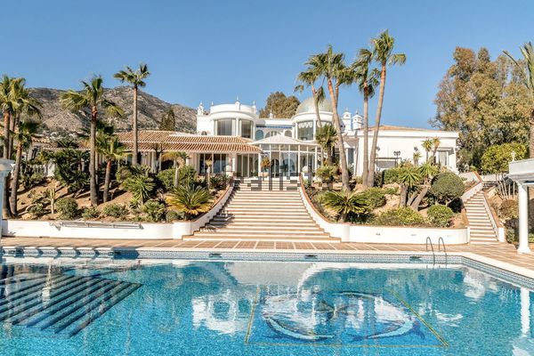 7-bedroom freehold villa in Mijas — photo 4 of 5