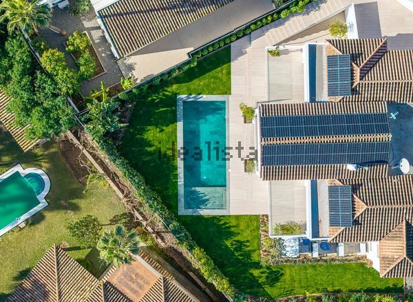 4-bedroom freehold villa in Marbella — photo 5 of 5