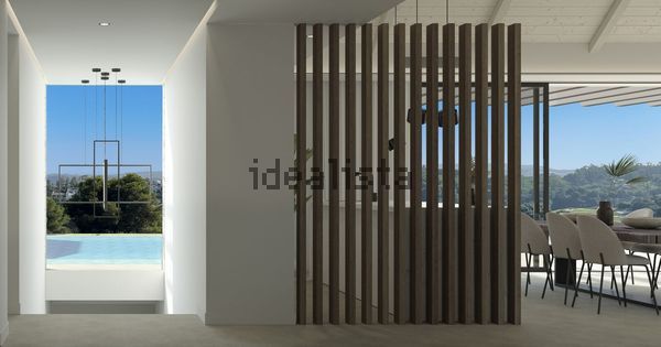 Detached house in Avenida Real de la Quinta, El Madroñal, Benahavís — image 3