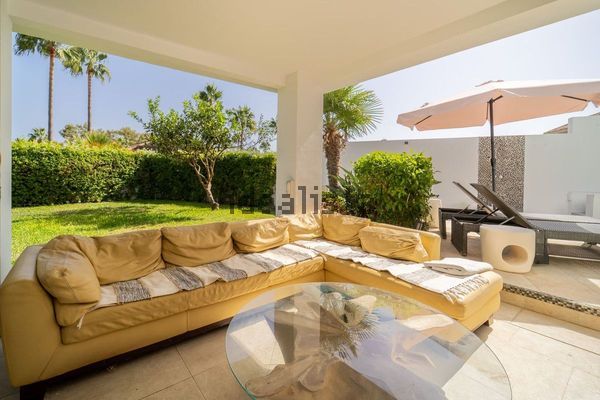 3-bedroom freehold villa in Marbella — photo 5 of 5