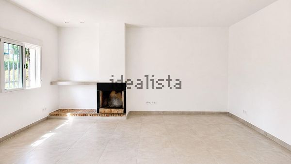 Terraced house in Linda Vista-Nueva Alcántara-Cortijo Blanco, Marbella — image 4