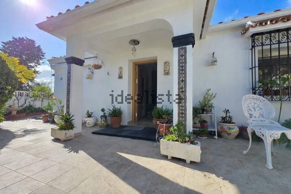 6-bedroom freehold villa in Málaga — photo 2 of 5