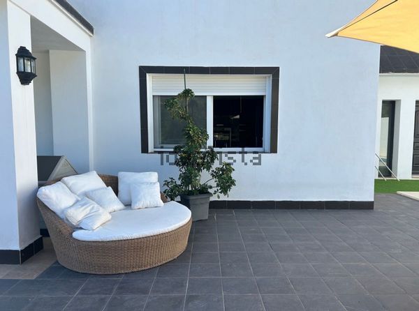 Detached house in Calle Maestro Segovia, Torremuelle, Benalmádena — image 4