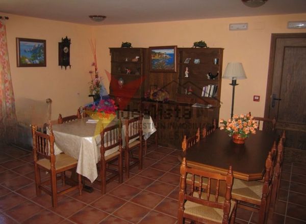 13-bedroom freehold villa in Málaga — photo 4 of 5