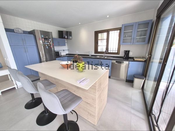 Detached house in El Pinar - Palacio de Congresos, Torremolinos — image 3