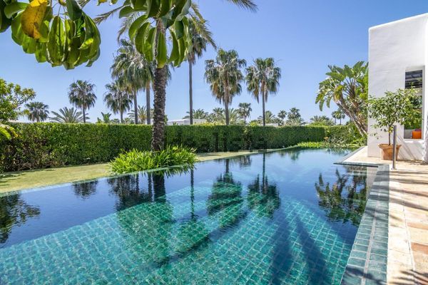 5-bedroom freehold villa in Casares — photo 5 of 5