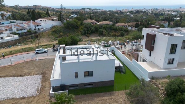 4-bedroom freehold villa in Mijas — photo 4 of 5